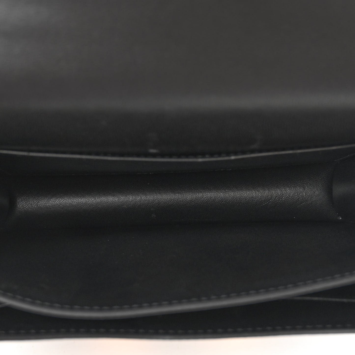 Epsom Constance 18 Black