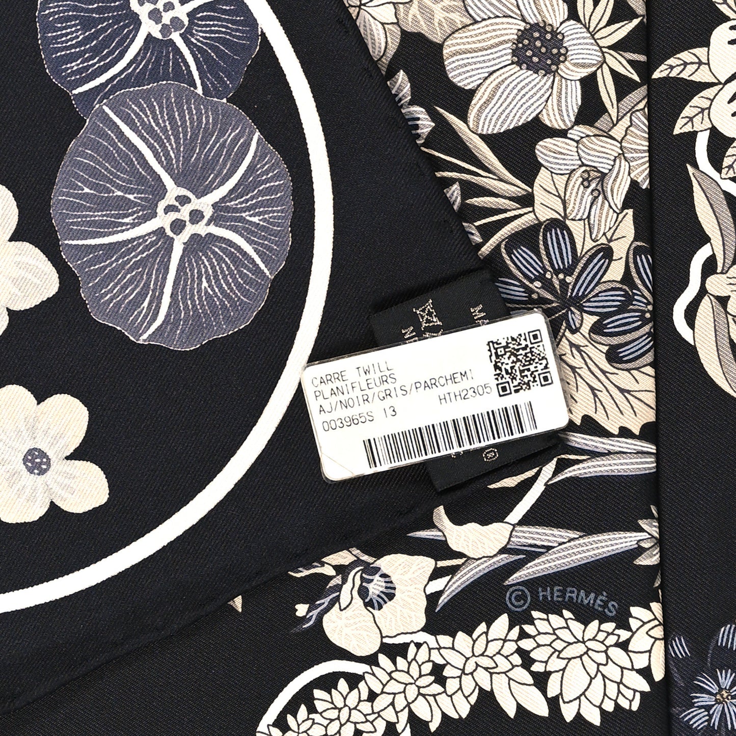Silk Planifleurs Scarf 90 Black Gris Parchemin
