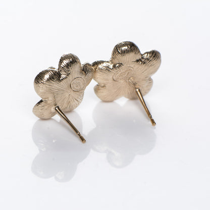 Chanel Pearl CC Flower Earrings Gold 3 of 4