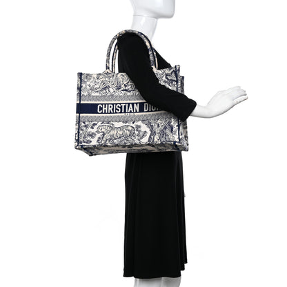Christian Dior Canvas Embroidered Medium Dioriviera Toile De Jouy Book Tote Blue 2 of 17