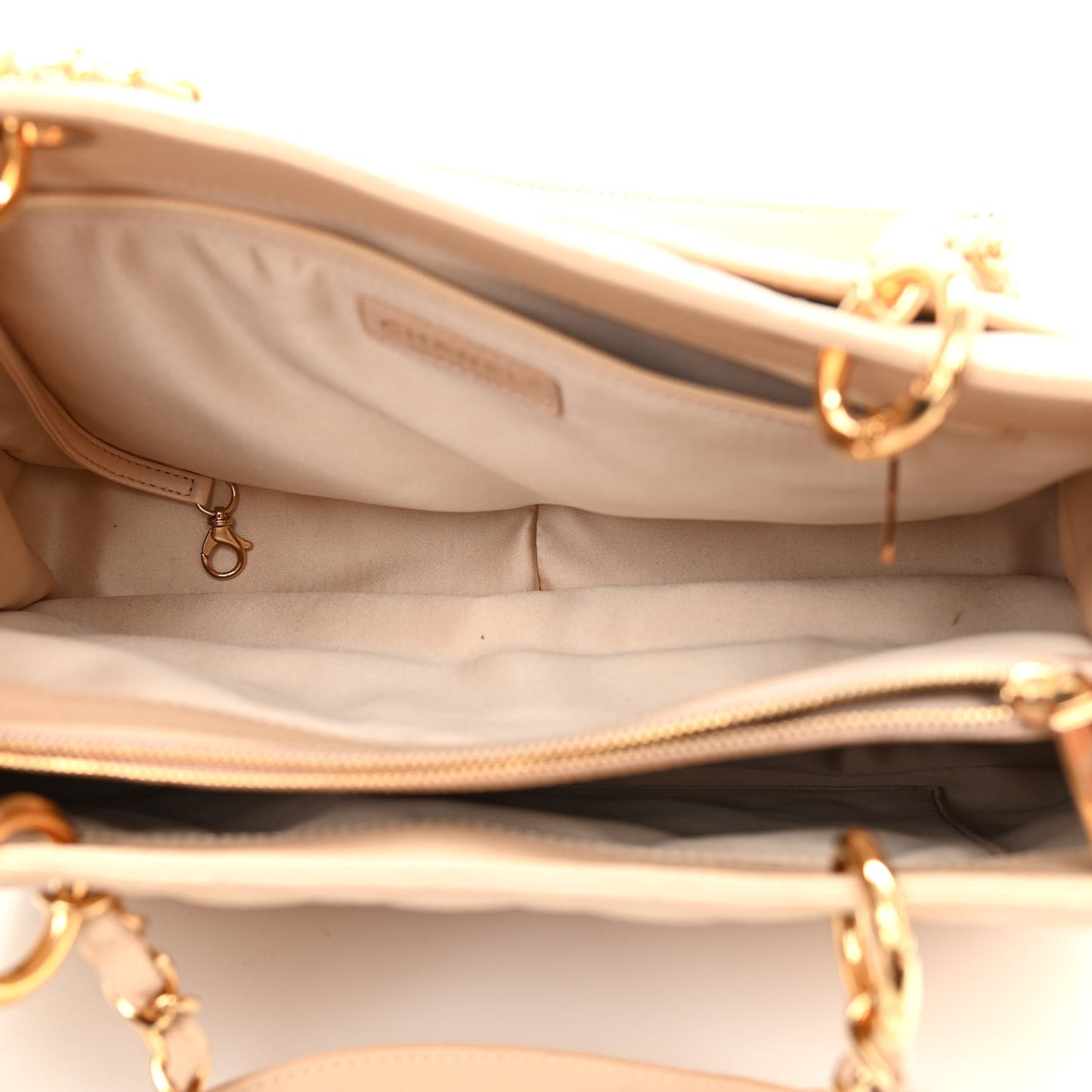 Caviar Quilted Grand Shopping Tote GST Beige Clair