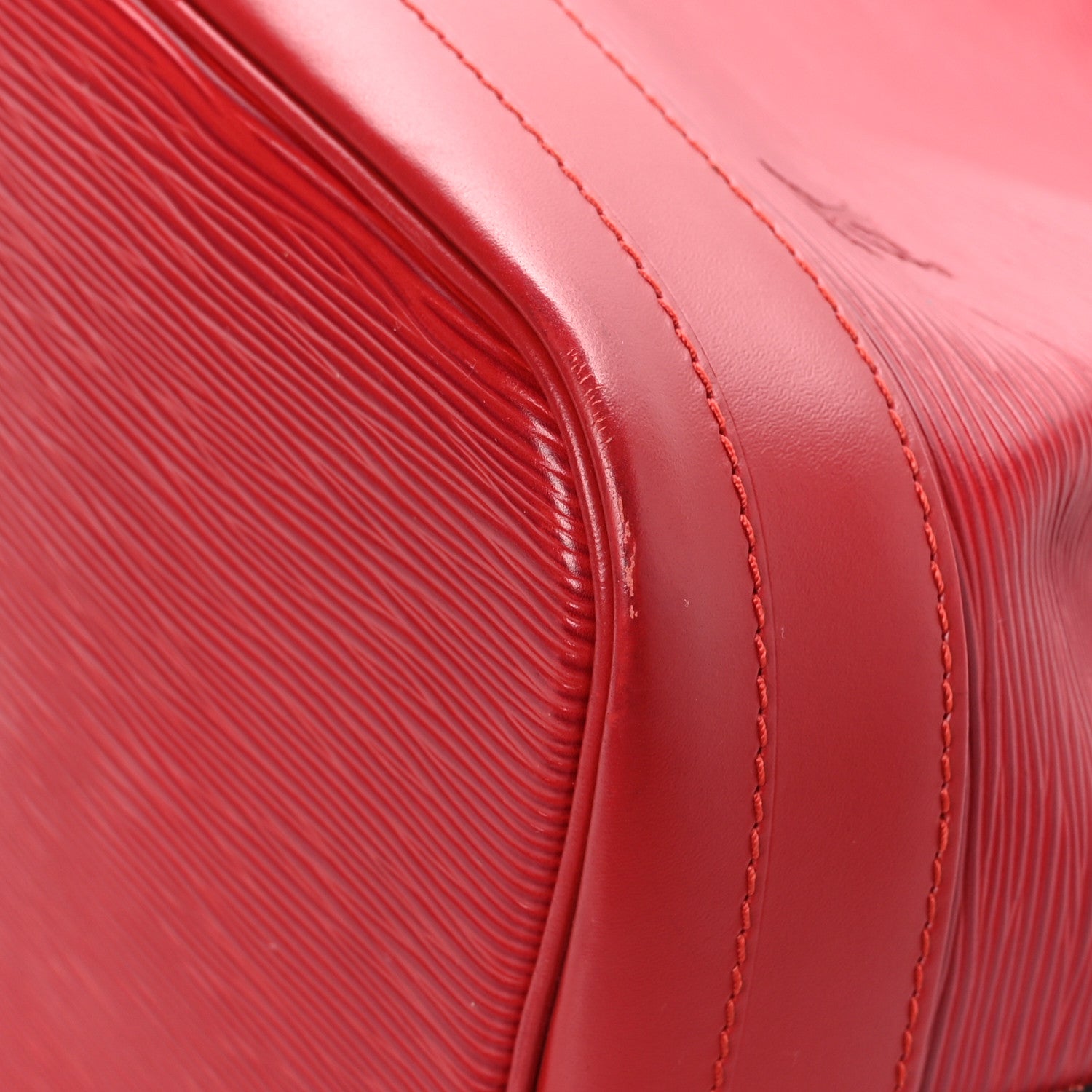 Louis Vuitton Epi Noe Castillan Red 10 of 12