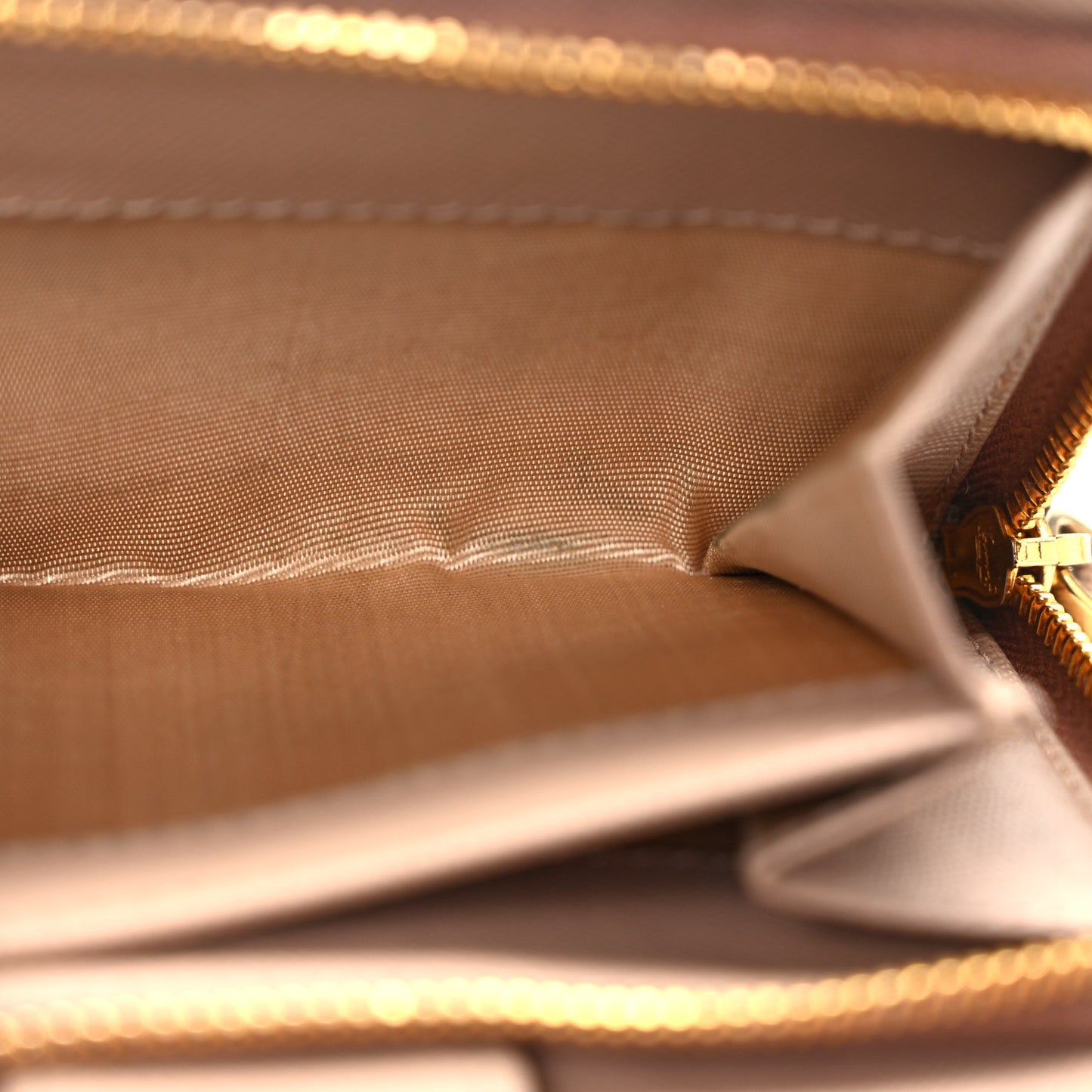 Saffiano Metal Compact Zip Around Wallet Cammeo