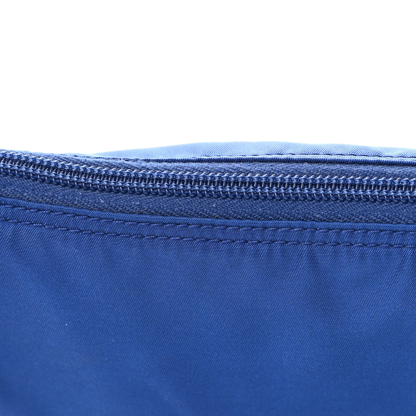 Tessuto Nylon Saffiano Flat Messenger Bag Bluette