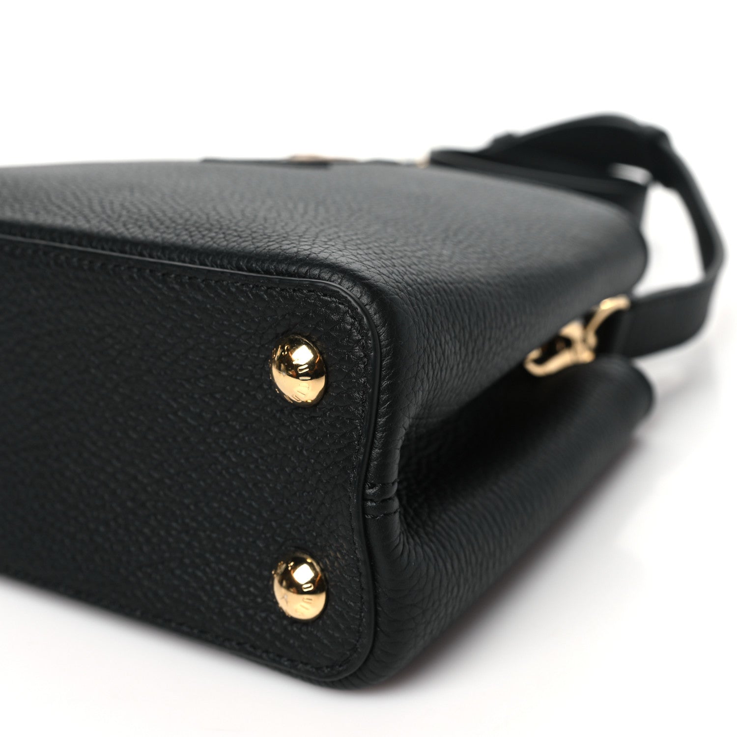 Louis Vuitton Taurillon Capucines BB Black 9 of 9