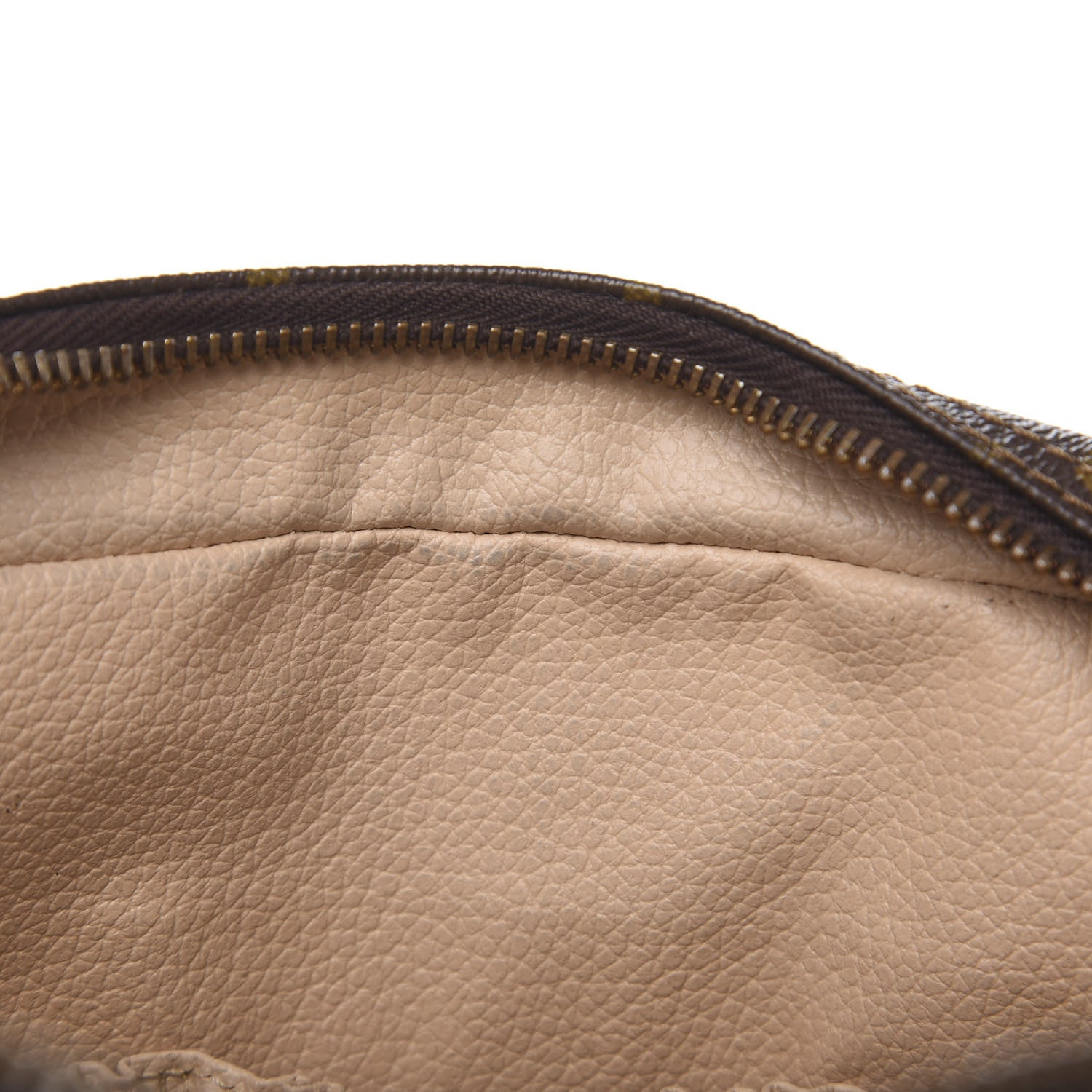 Louis Vuitton Monogram Trousse Toilette 23 8 of 9