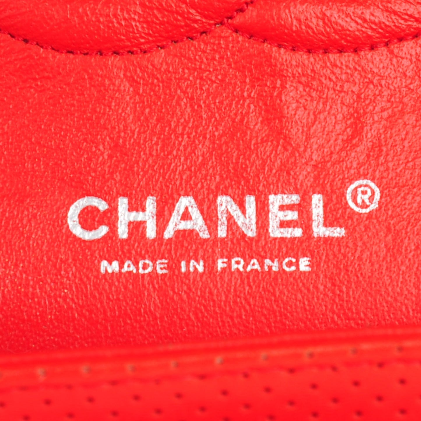 Lambskin Perforated Medium Double Flap Red
