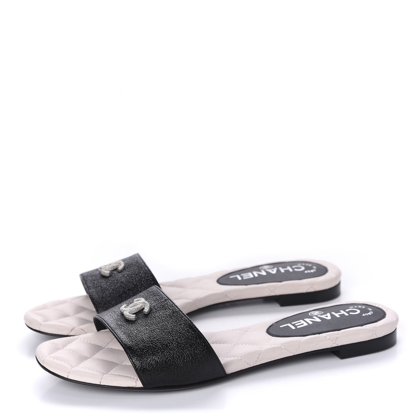 Goatskin Lambskin Quilted CC Sandal Mules 37.5 Black White