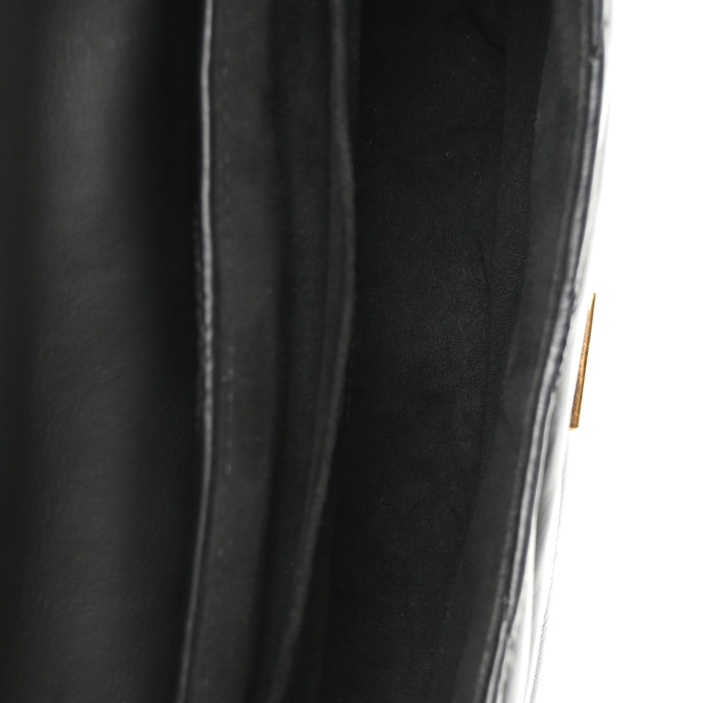 Calfskin New Wave Chain PM Black