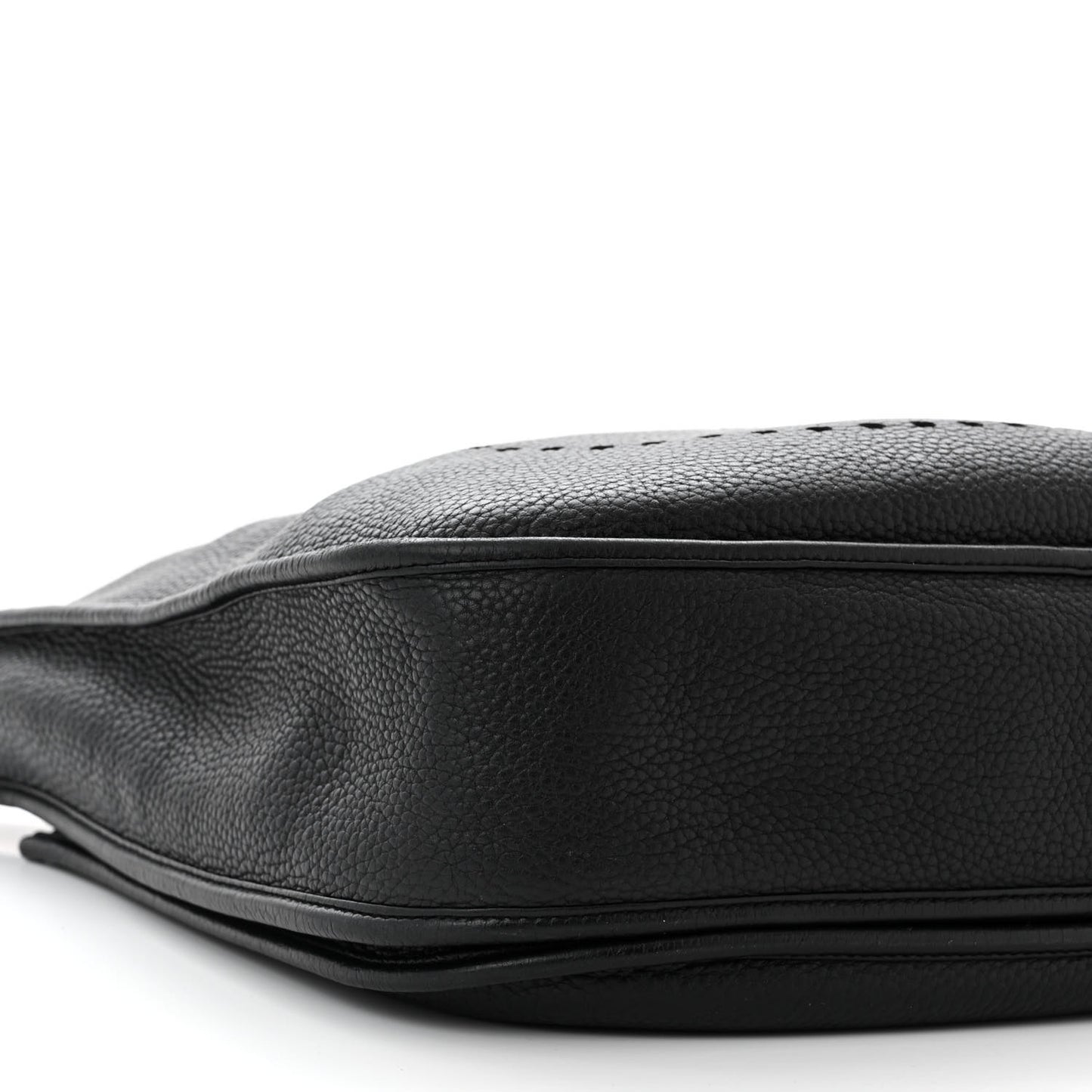 Taurillon Clemence Evelyne III PM Black