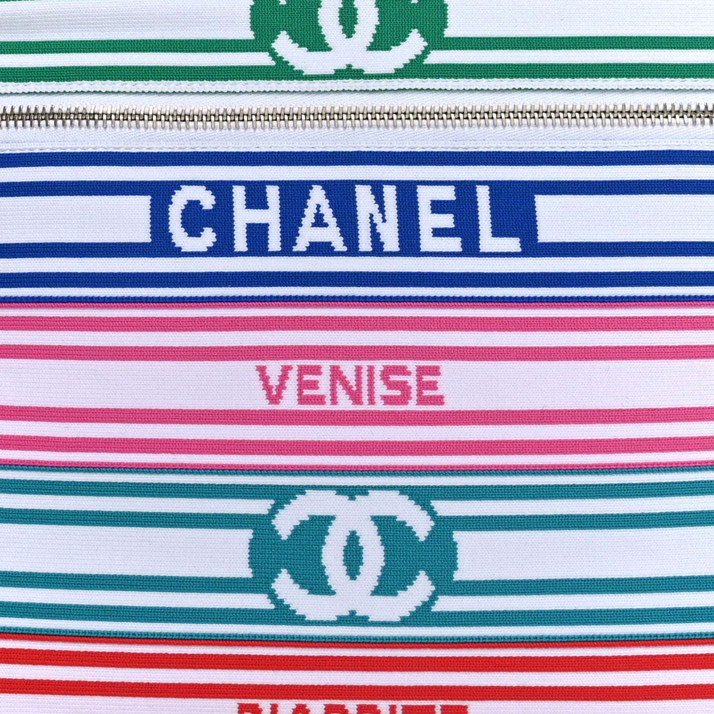 Mixed Fibers Lambskin Venise Biarritz Pouch White Multicolor
