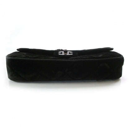 Chanel Velvet Quilted East West Flap Black 4 of 9