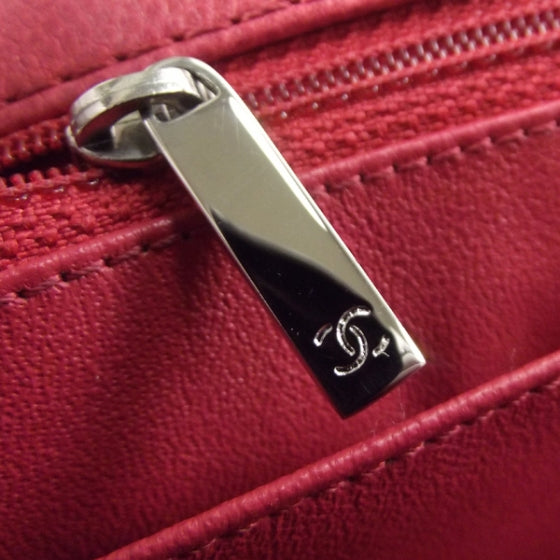 Chanel Caviar Maxi Flap Fuchsia 11 of 12