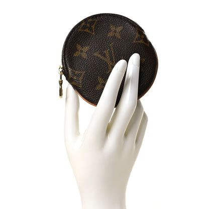 Louis Vuitton Monogram Round Coin Purse 2 of 6