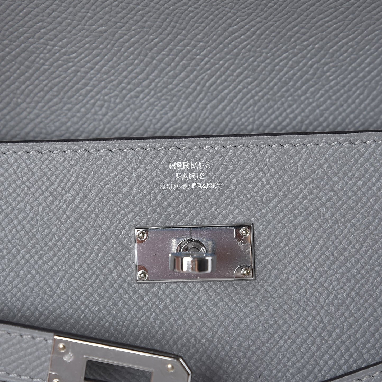 Epsom Kelly Longue Wallet Gris Mouette