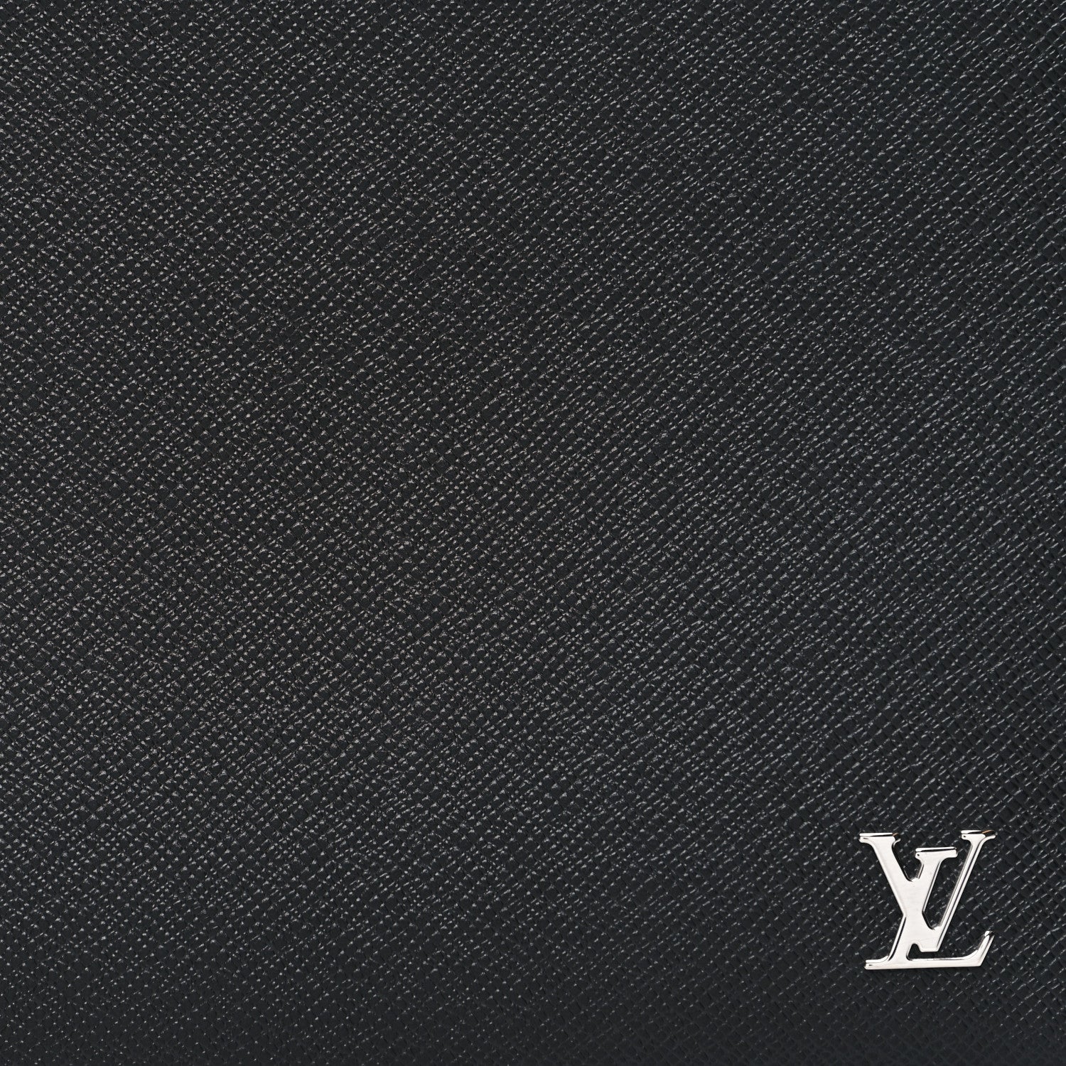 Louis Vuitton Taiga Pochette Voyage MM Black 7 of 9