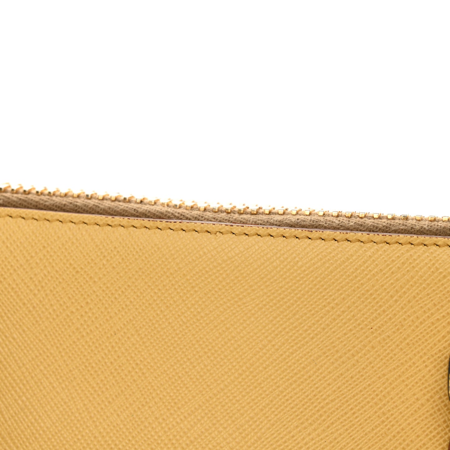 Saffiano Lux Medium Promenade Tote Caramel Ginestra