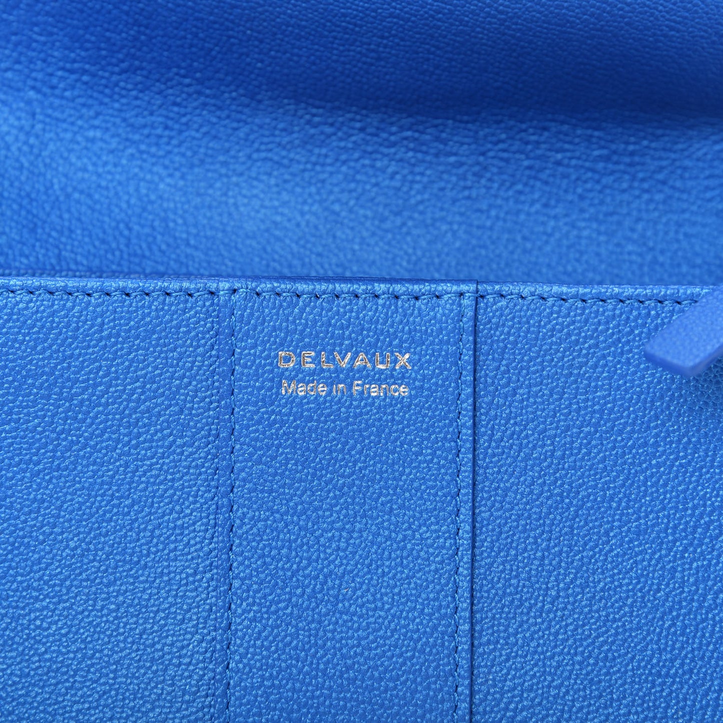 Brillant Wallet on Chain Satin Electric