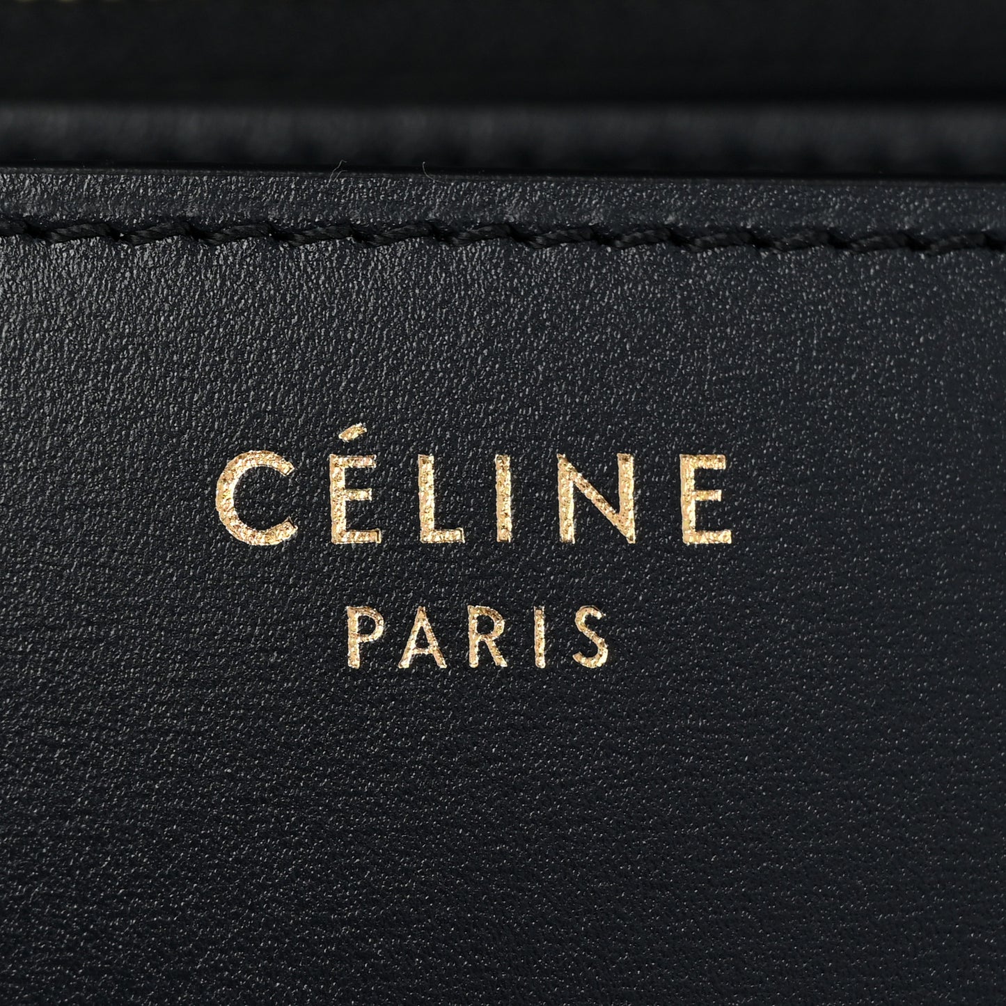 Box Calfskin Medium Classic Box Flap Bag Navy