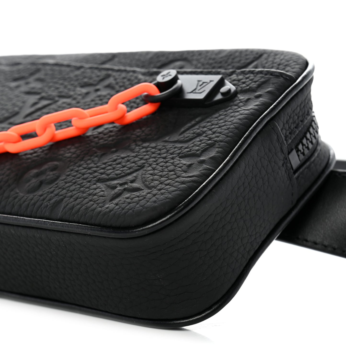 Taurillon Monogram Uniformes Solar Ray Soft Pochette Volga Belt Bag Black