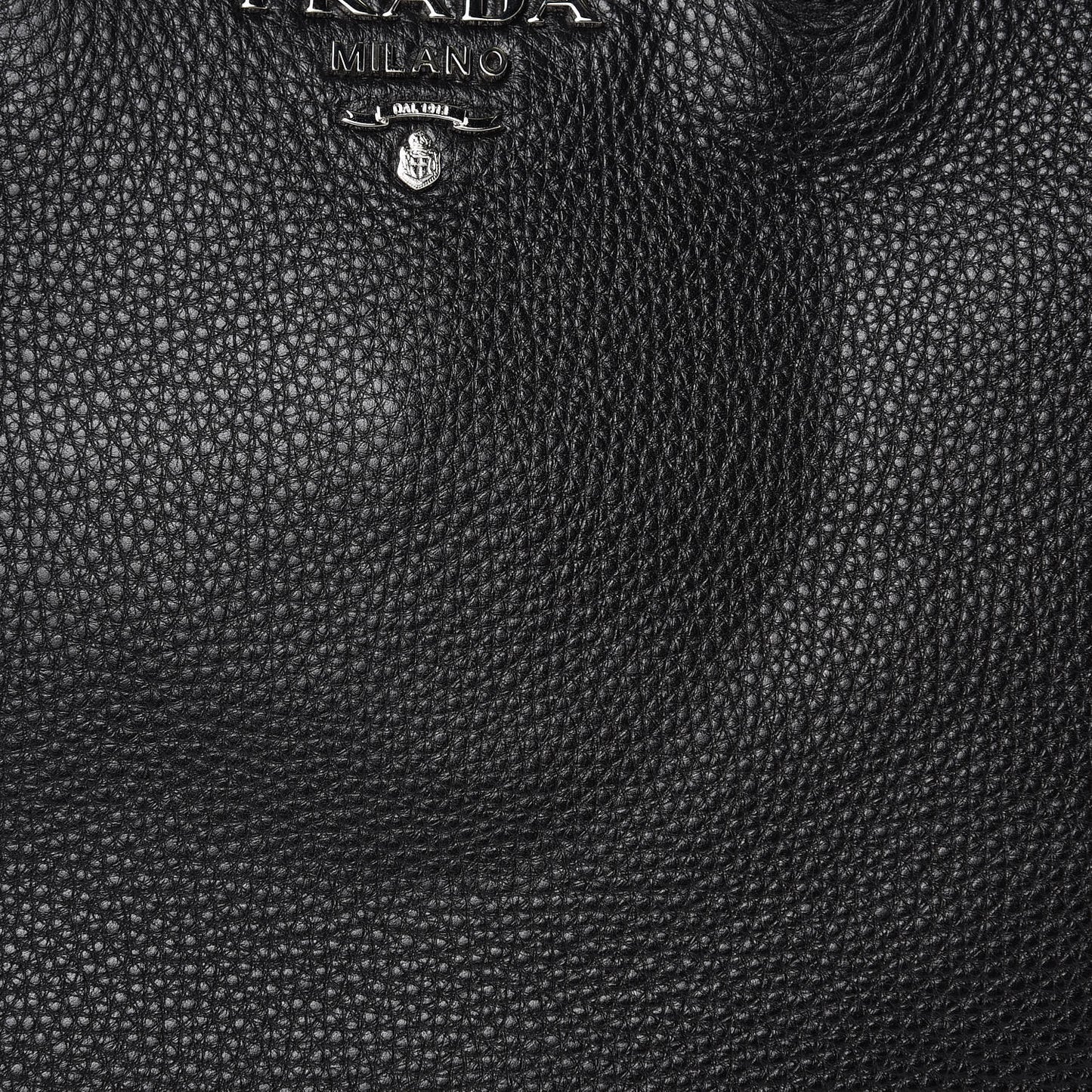 Vitello Phenix Tote Black