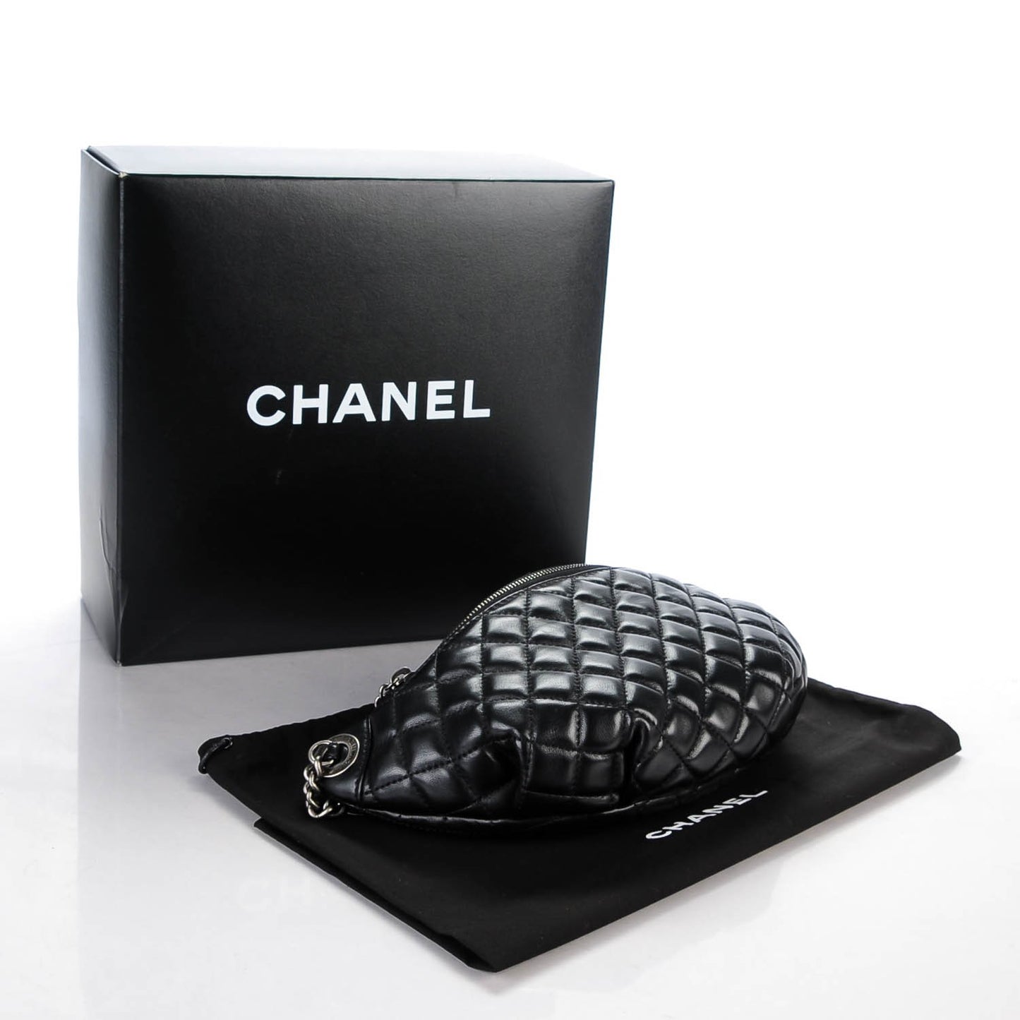 Lambskin Quilted Banane Waist Bag Fanny Pack Black