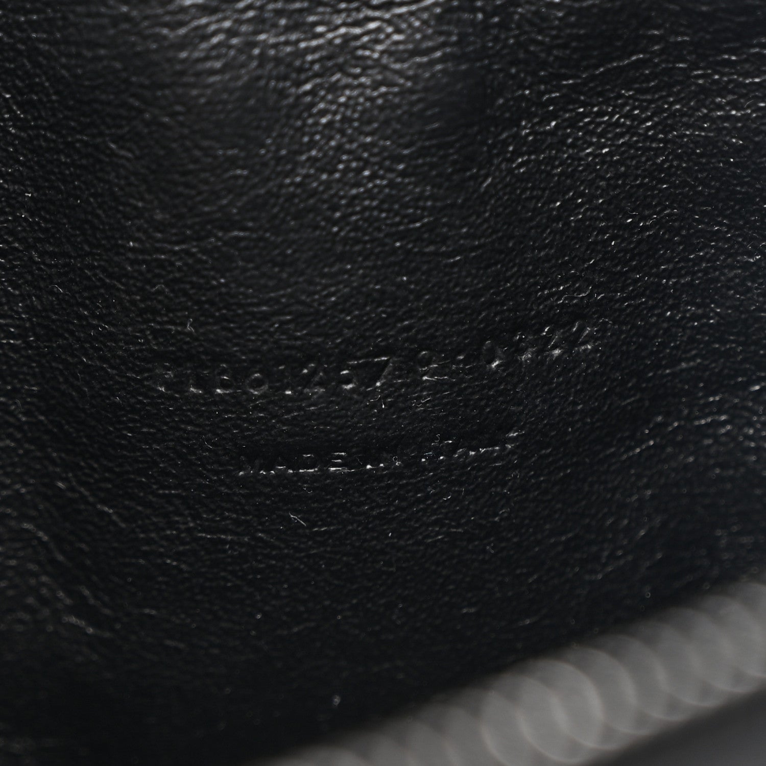 Saint Laurent Grain De Poudre Matelasse Monochrome Monogram Mini Lou Camera Bag Black 7 of 11