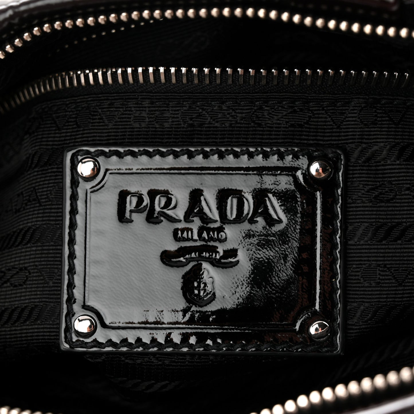 Vernice Sfumata Shoulder Bag Black Nudo