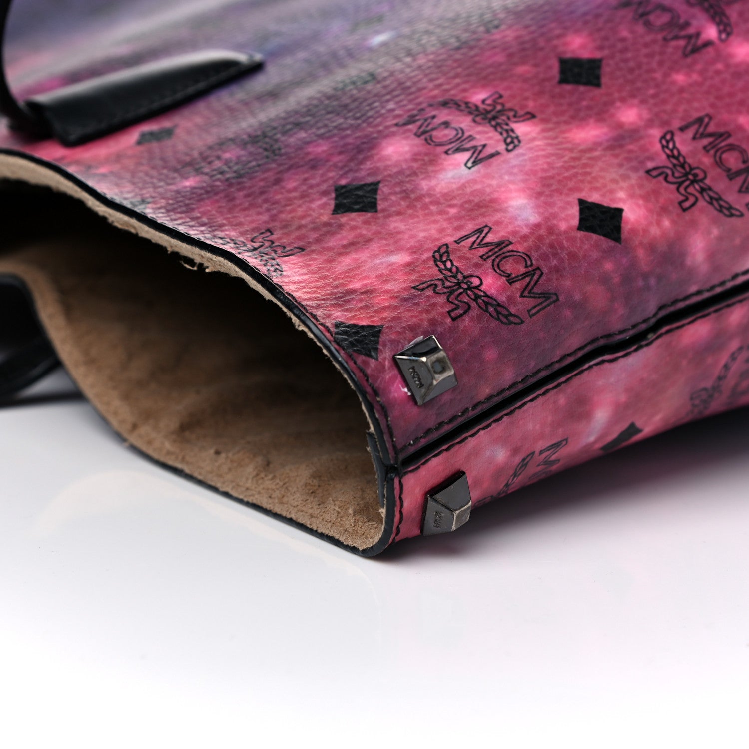 MCM Galaxy Visetos Medium Shopper Tote Multicolor 16 of 24