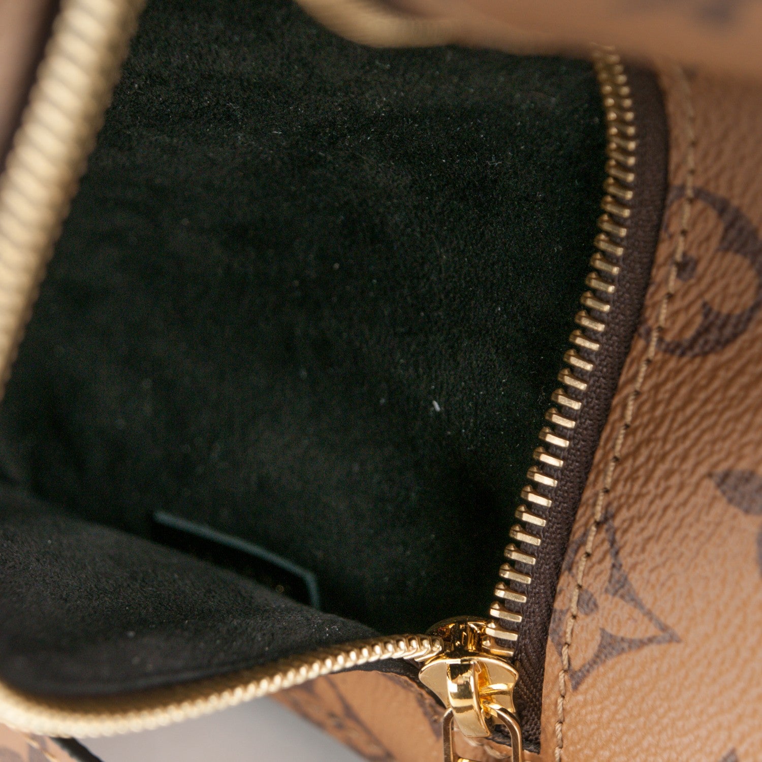 Louis Vuitton Reverse Monogram Pochette Metis 8 of 8