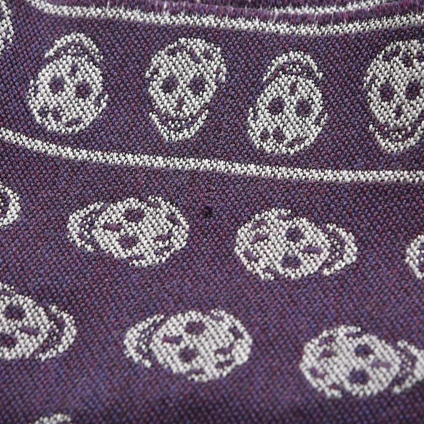 Wool Large Skull Scarf Purple