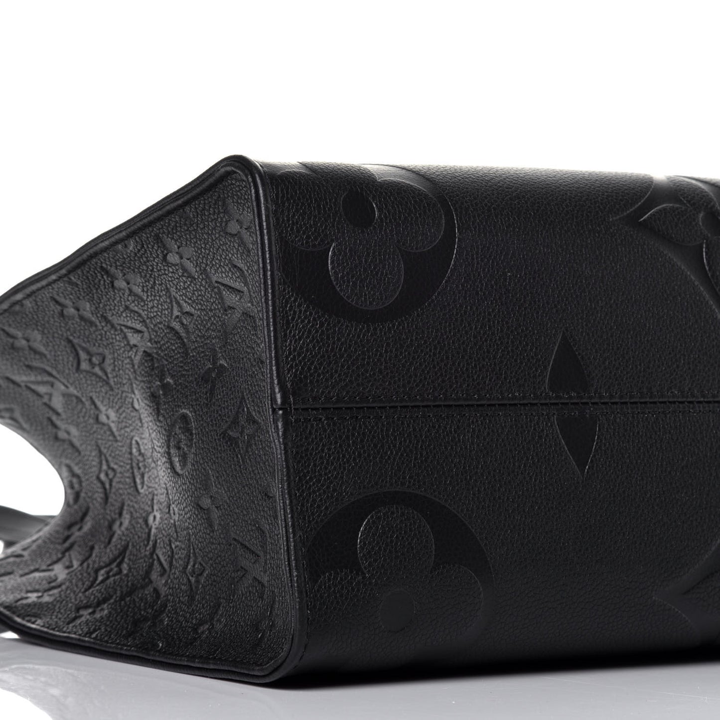 Empreinte Monogram Giant Onthego MM Black