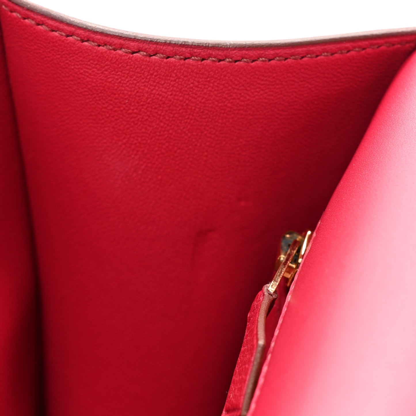 Epsom Constance 24 Rubis