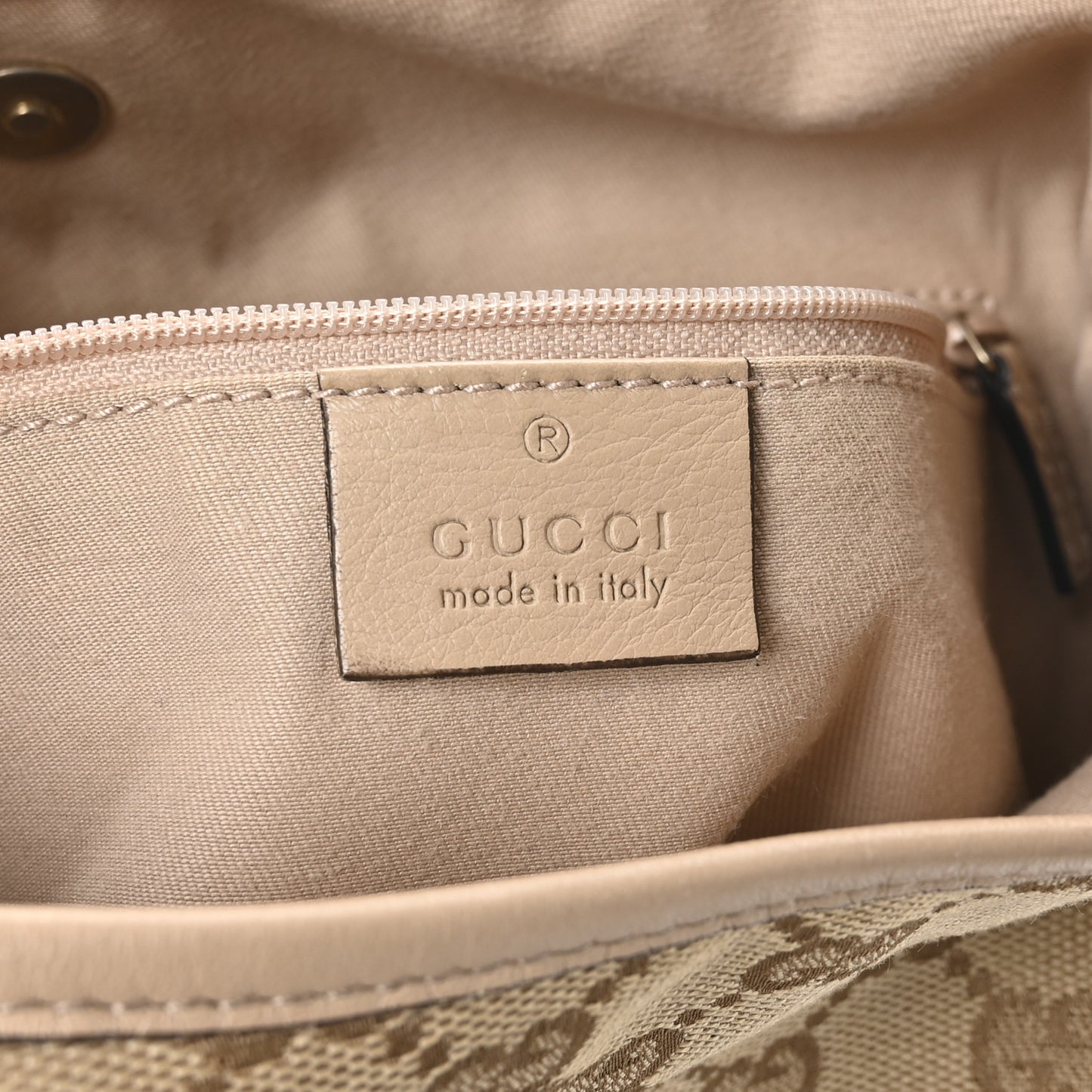 Monogram Medium New Britt Hobo Beige