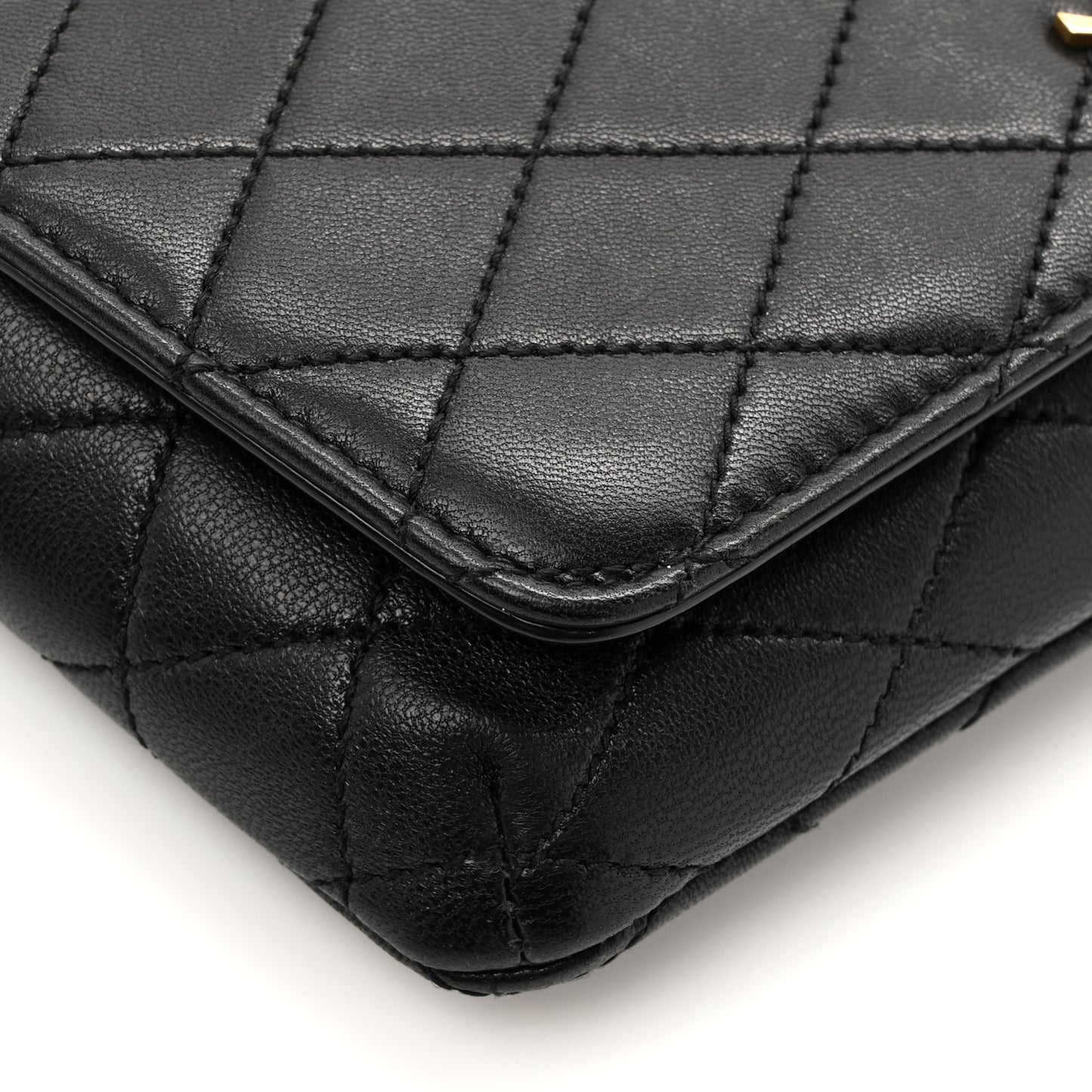 Lambskin Quilted Gaby Phone Holder Crossbody Bag Black