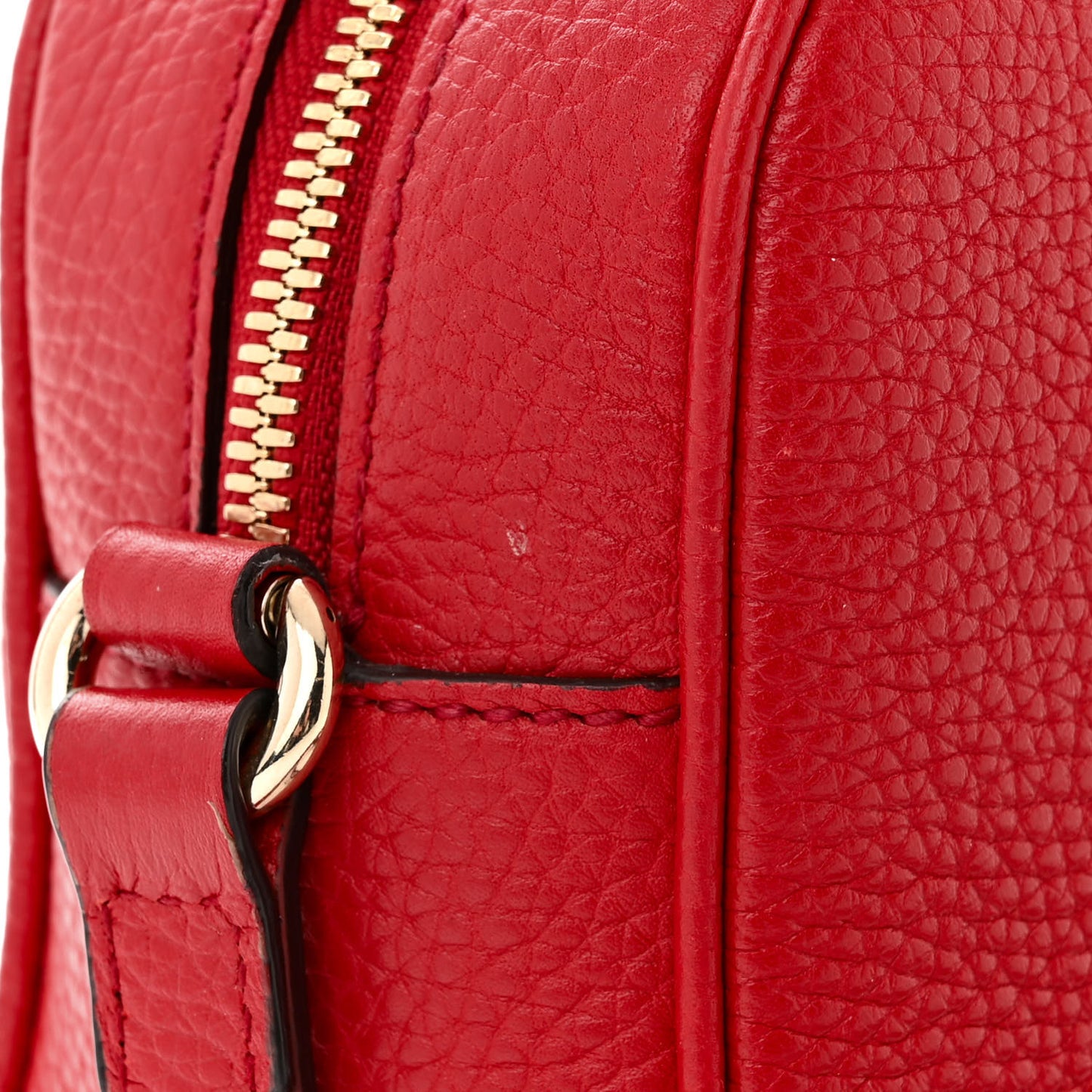 Pebbled Calfskin Small Soho Disco Bag Vibrant Red