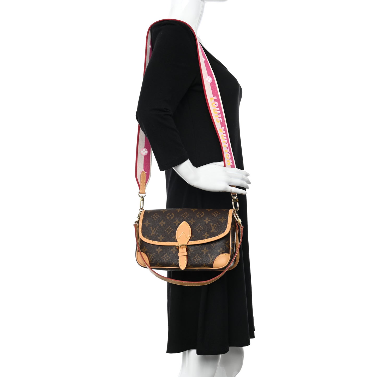 Monogram Diane Fuchsia