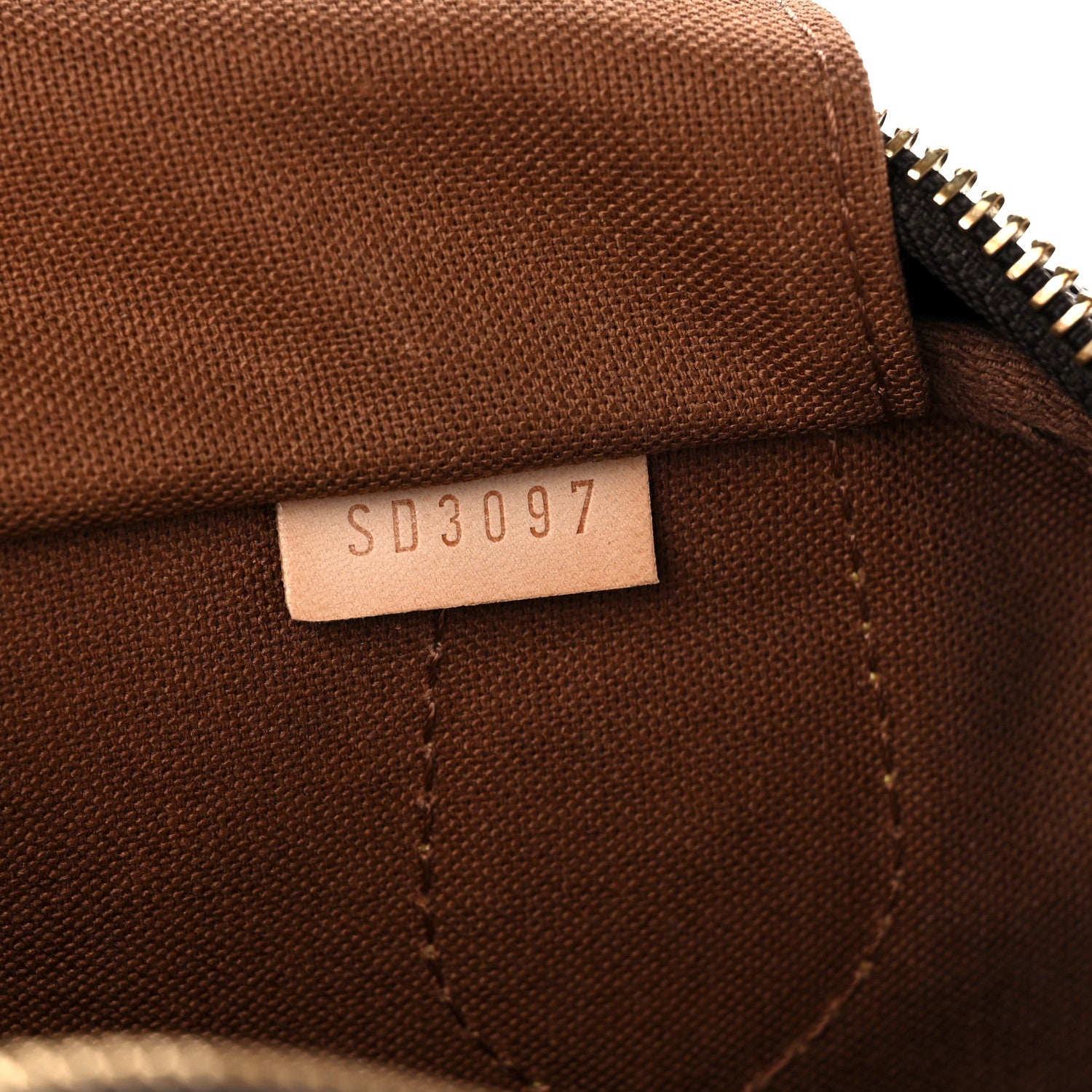 Louis Vuitton Monogram Montorgueil PM 7 of 26
