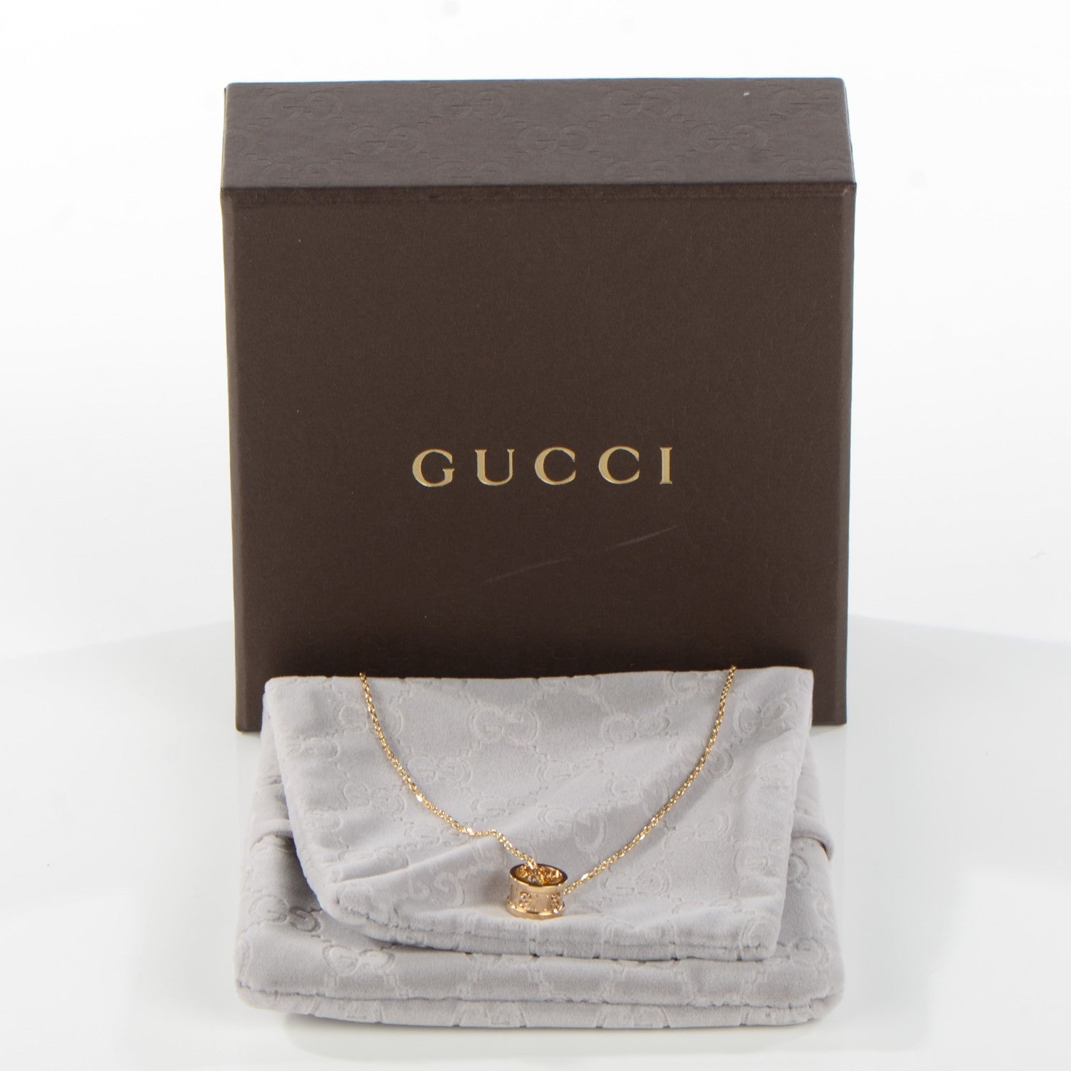 Gucci 18K Yellow Gold Icon Twirl Pendant Necklace 10 of 12