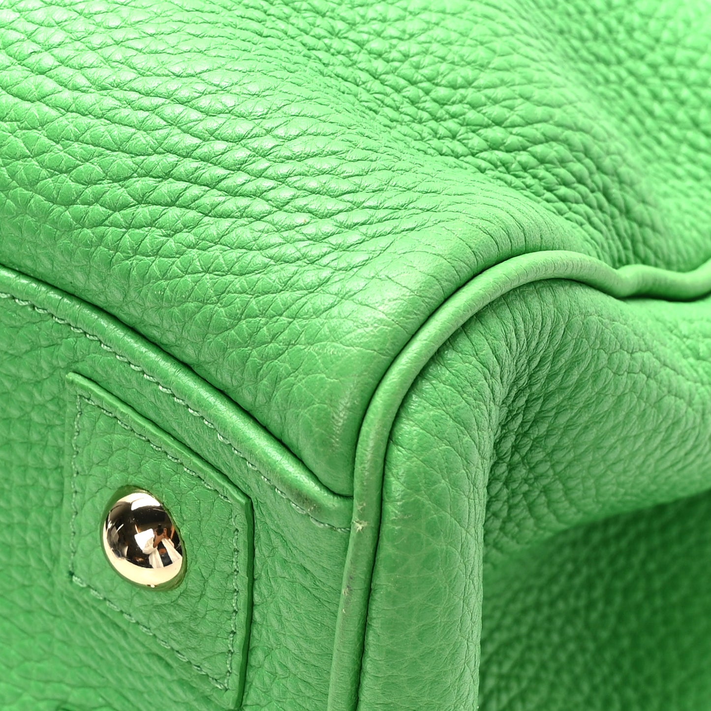 Heavy Grain Bayswater Lawn Green