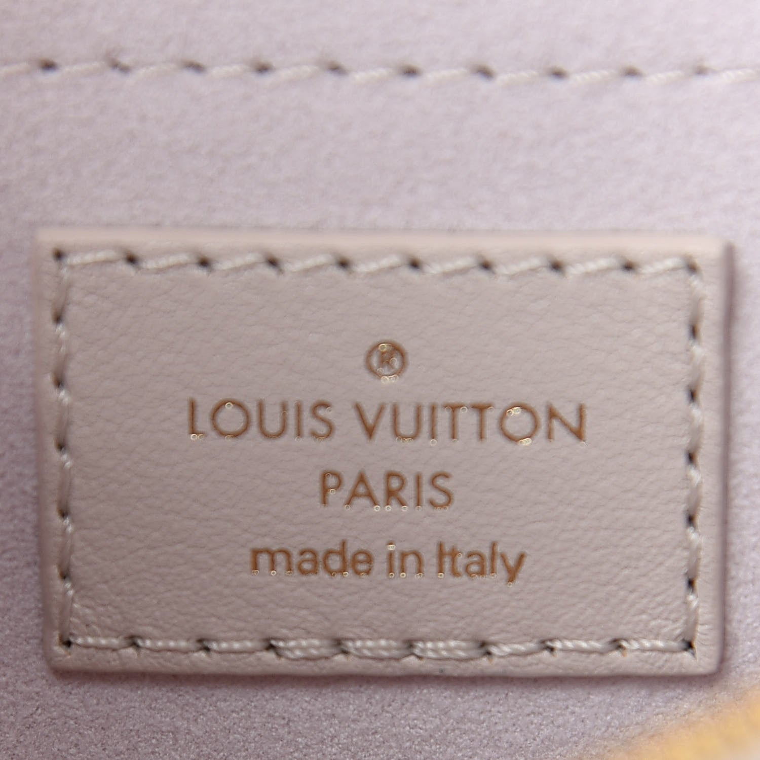 Louis Vuitton Calfskin LV New Wave Chain Bag Ivory 6 of 8