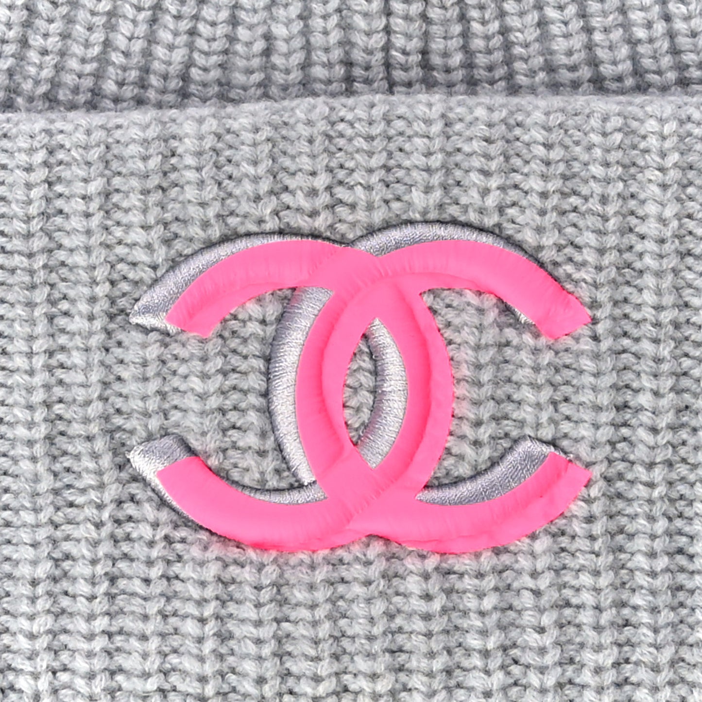 Wool Cashmere CC Beanie Hat Light Grey Fuchsia