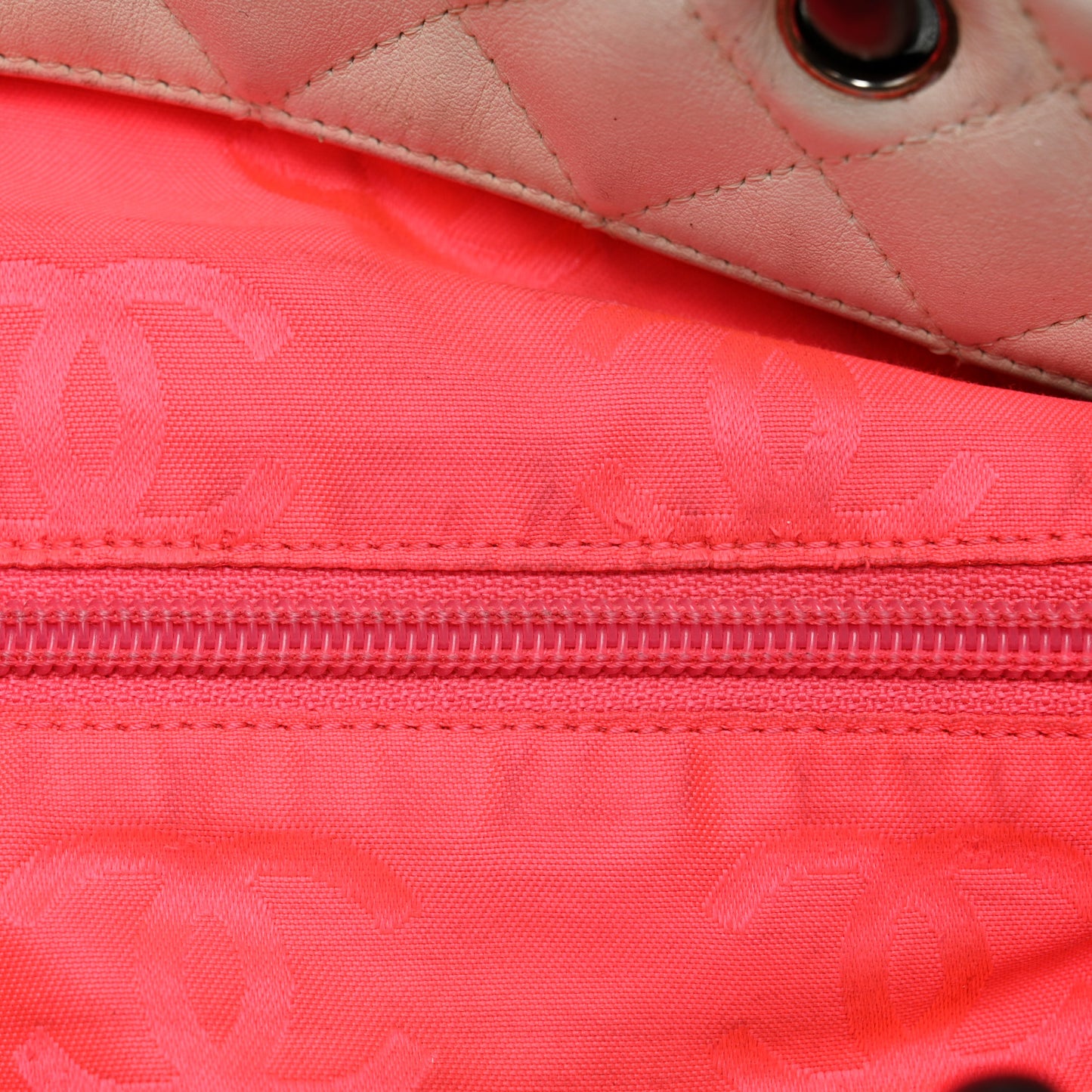 Calfskin Quilted Medium Cambon Tote White Black