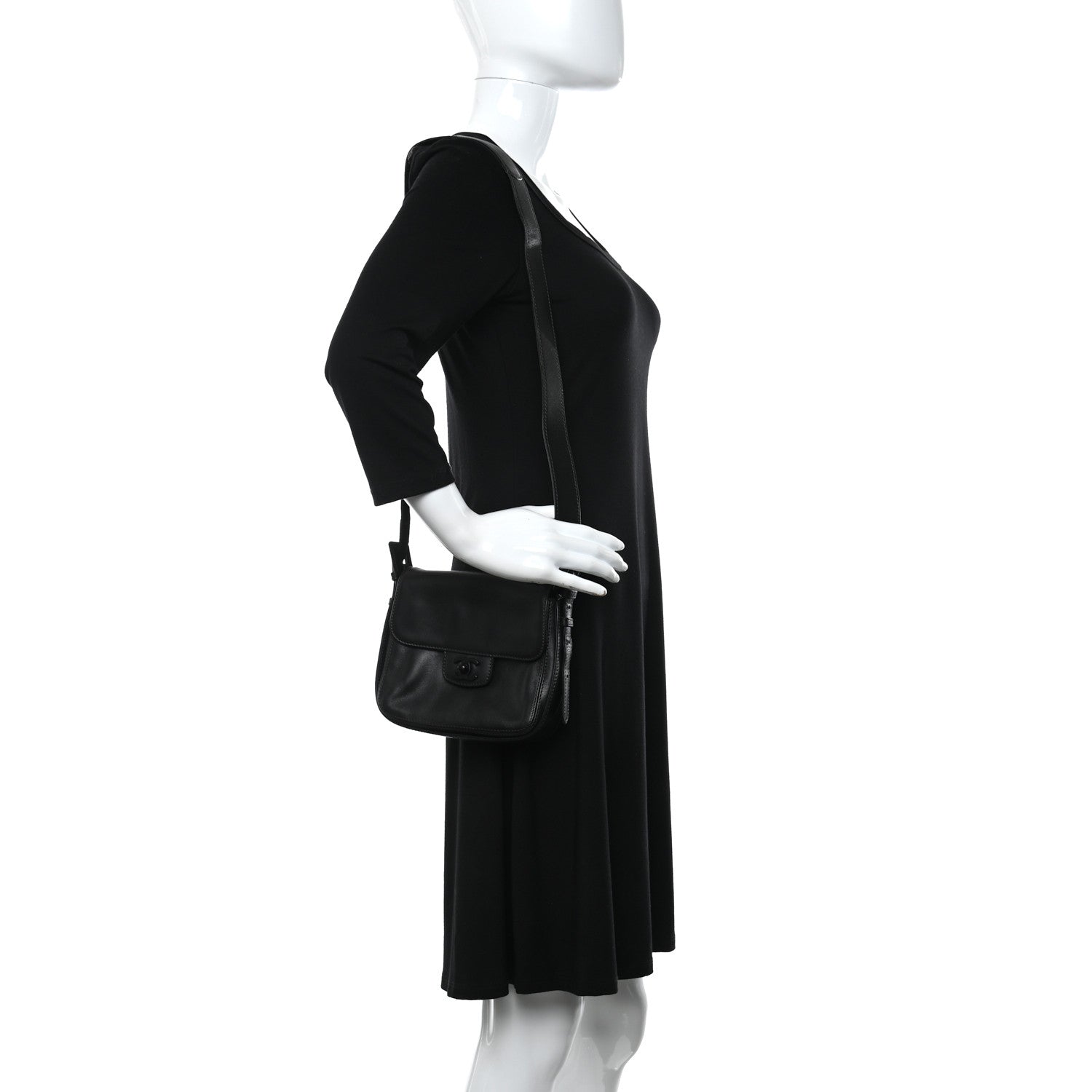 Chanel Calfskin Small Messenger So Black 2 of 11