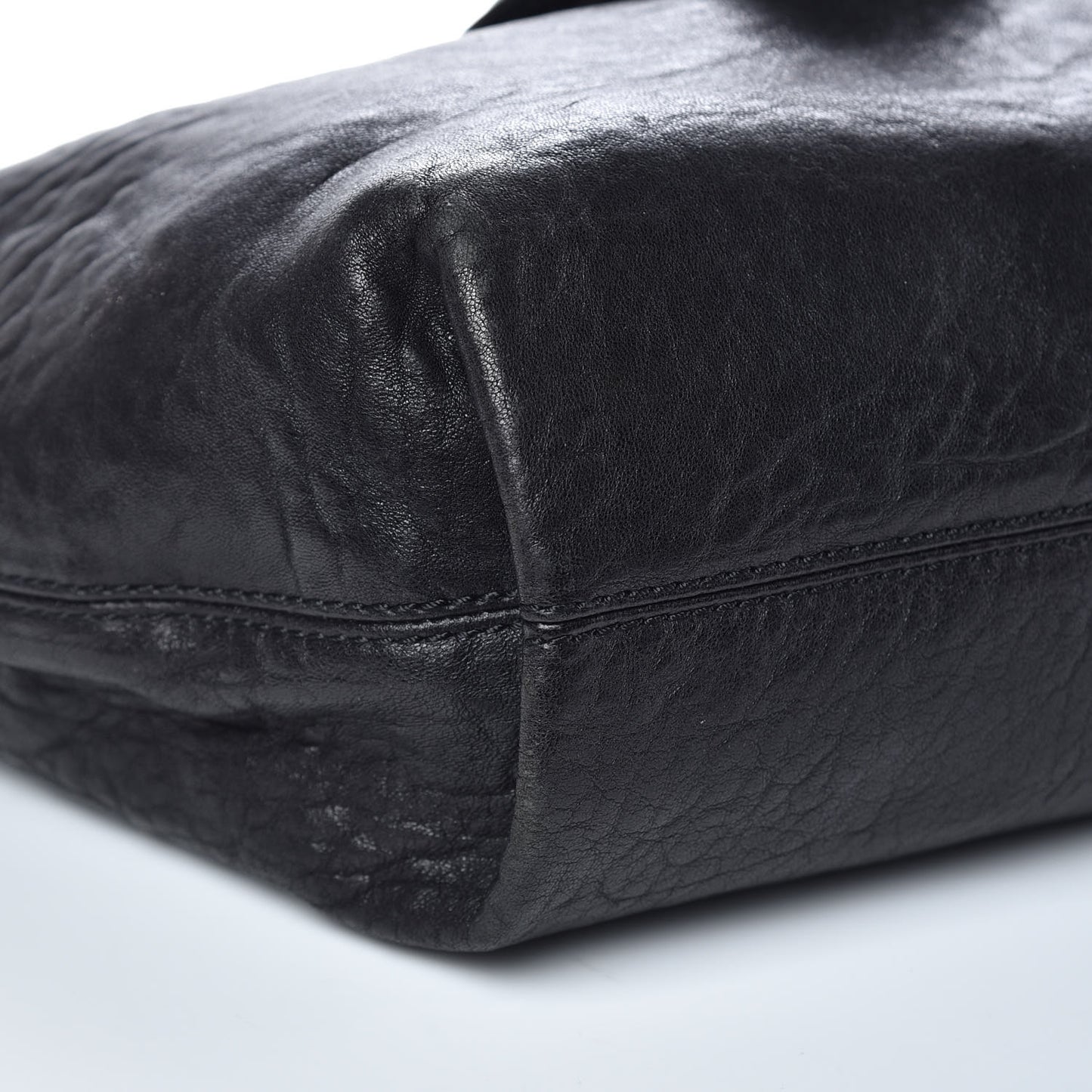 Nappa Patent B Buckle Hobo Black