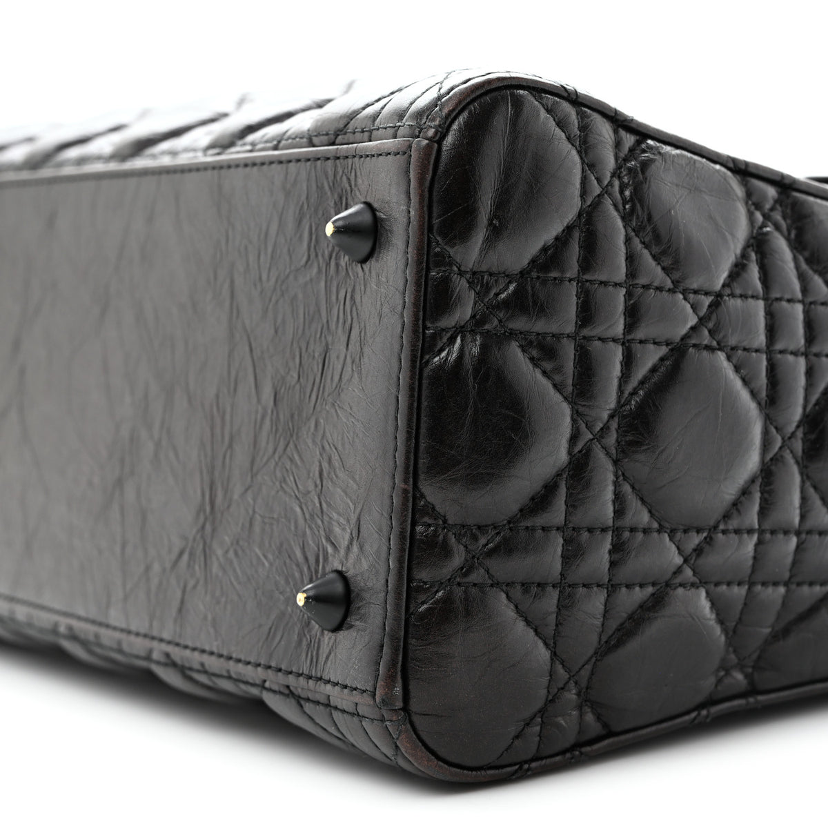 Crinkled Calfskin Cannage Medium Lady Dior Black