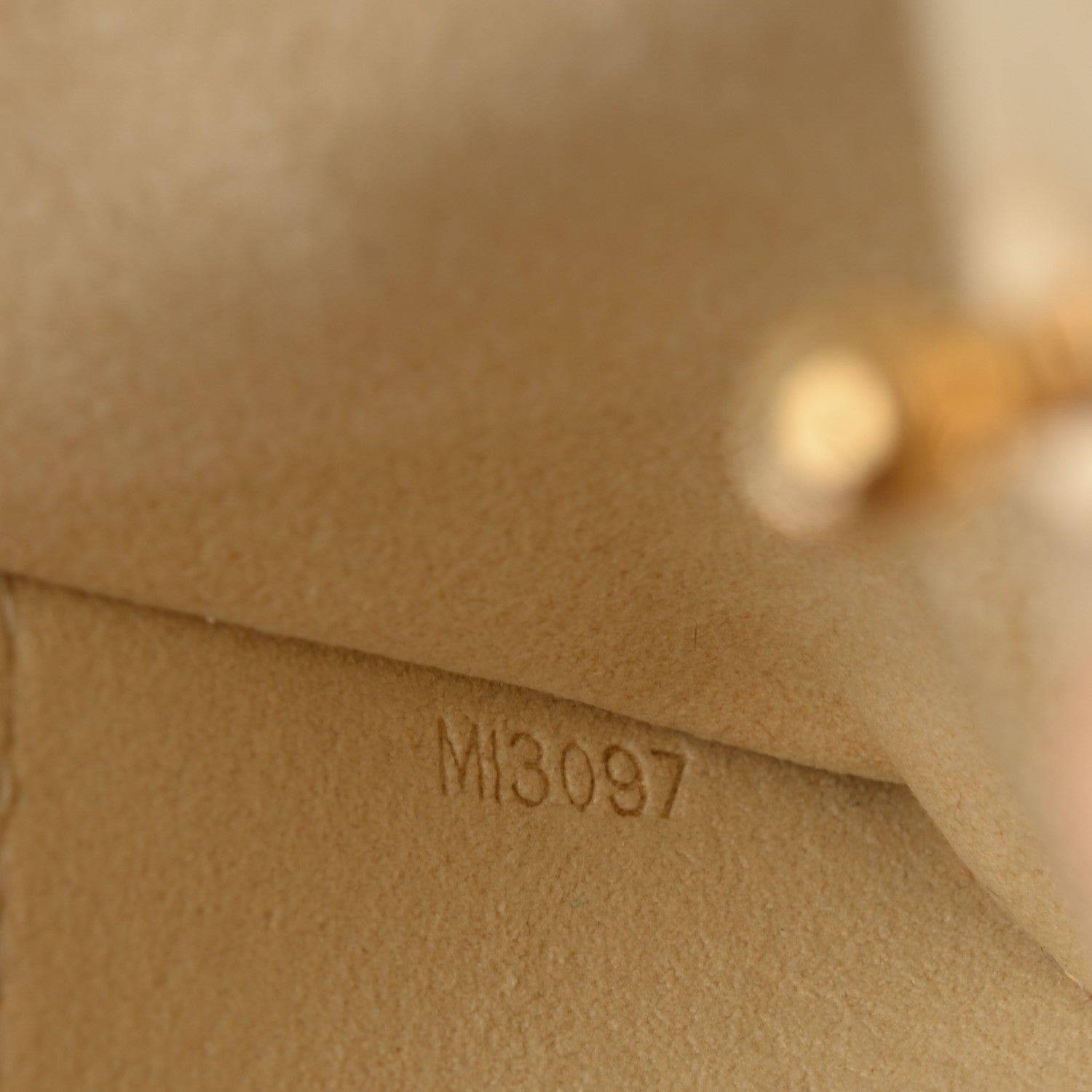 Louis Vuitton Monogram Beverly Clutch 8 of 8
