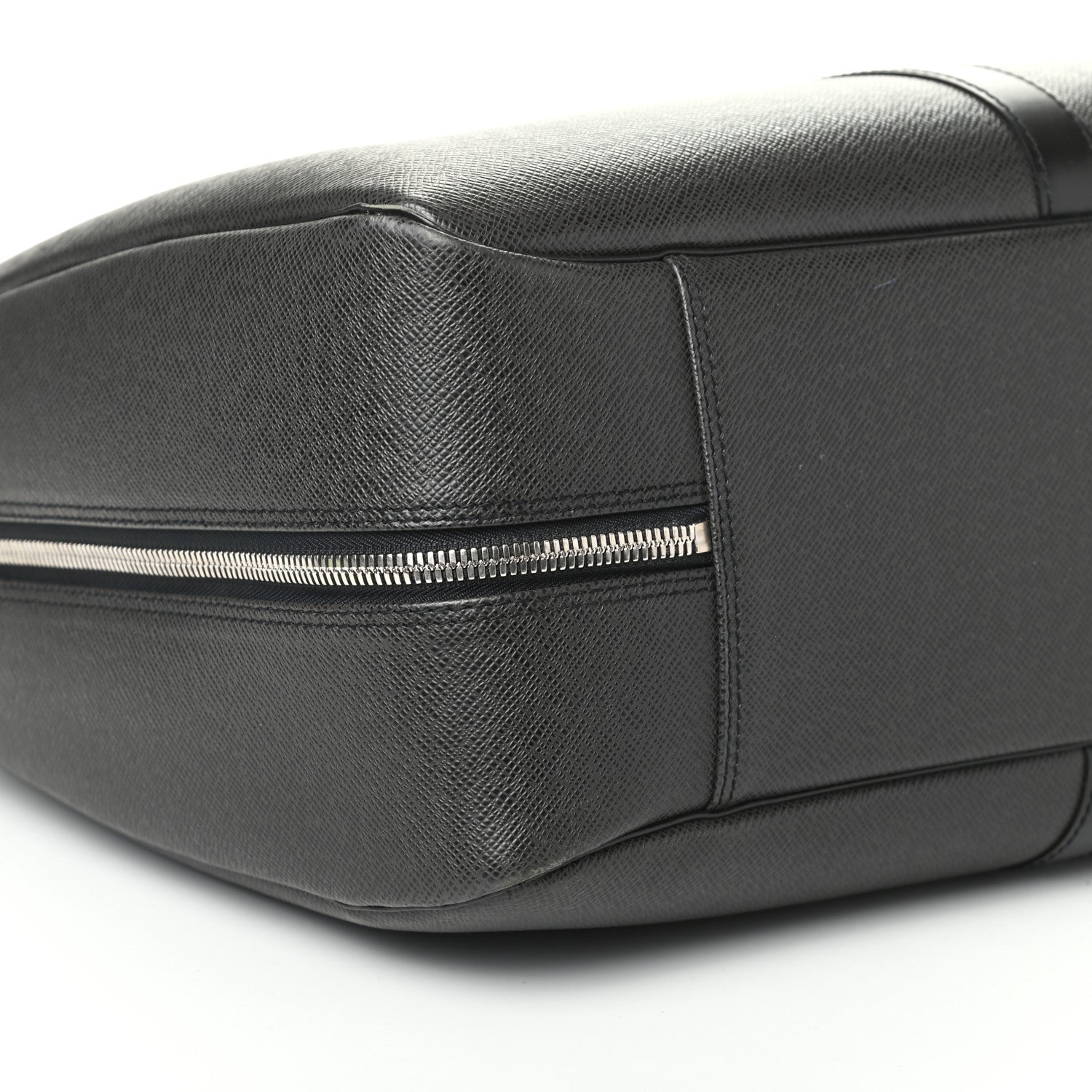 Louis Vuitton Taiga Helanga 1 Poche Ardoise 10 of 14