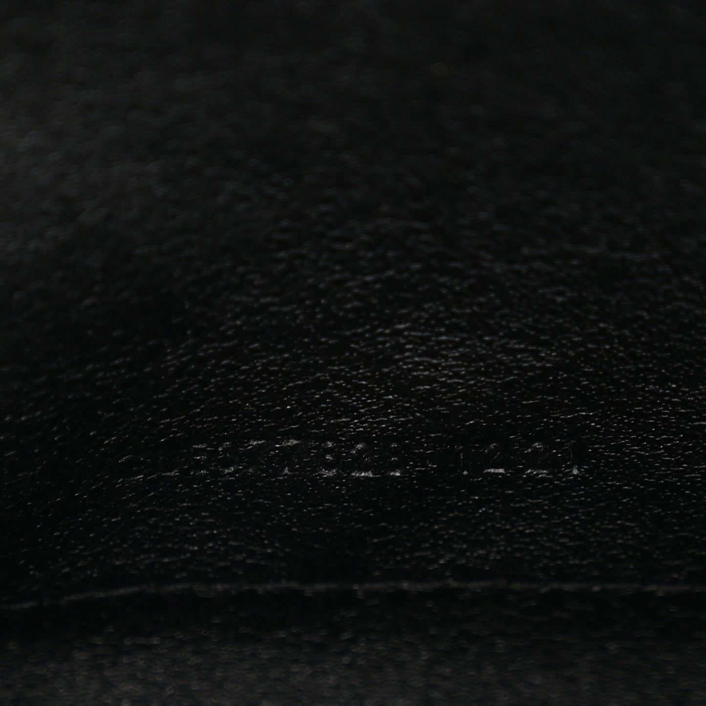 Grain De Poudre Matelasse Chevron Monogram Chain Wallet Black