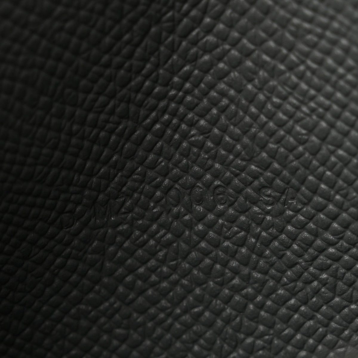 Epsom Kelly Pocket Compact Wallet Vert Amande